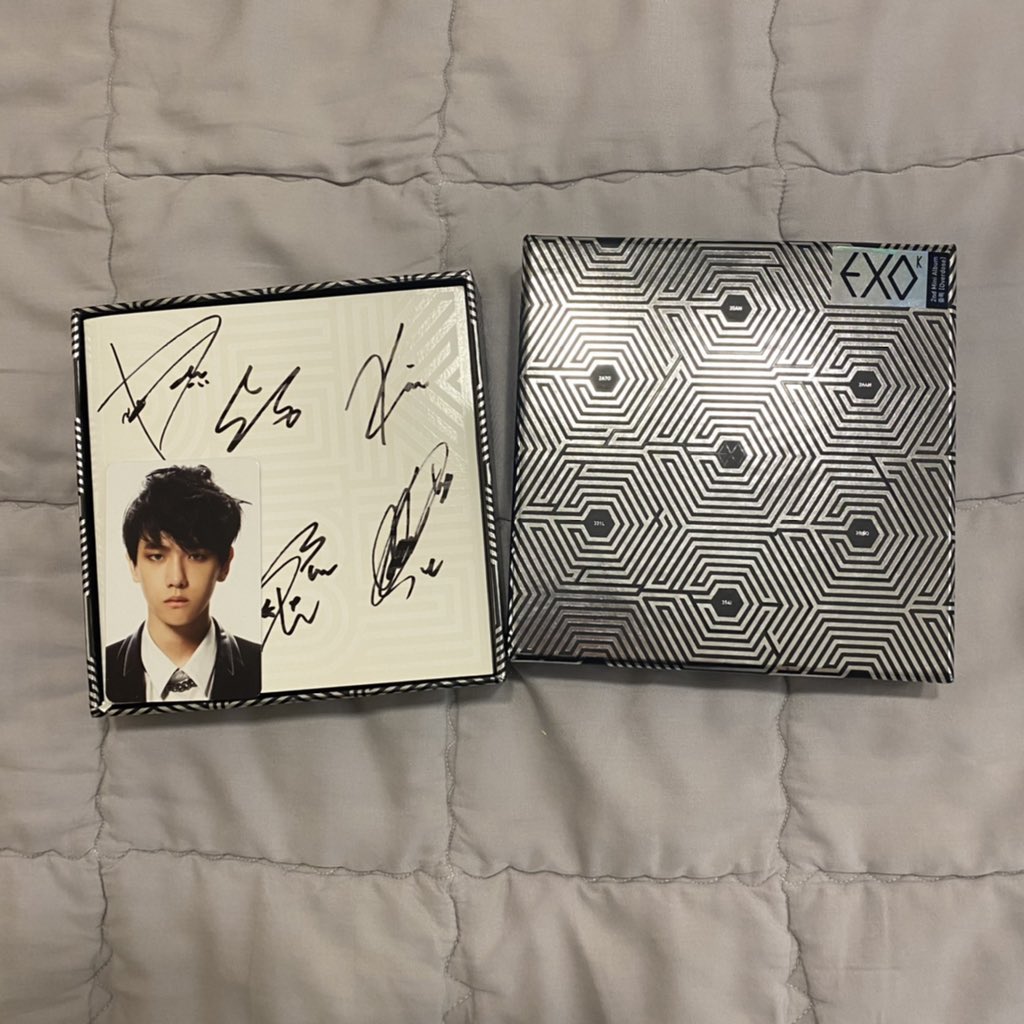 Solace_mnlPH's tweet photo. #SolaceGo Wts | Ph | Rt
EXO signed album
•3,000+Lsf
•Official
•Mop : Gcash, Paypal, Bpi Bank
•Dop : Payo
•Shopee checkout
•1 slot only
Dm or comment https://t.co/5drXLQoDff
