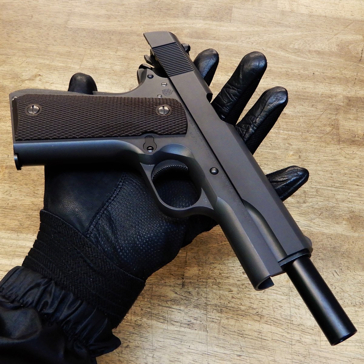 SFBC_GURKHA's tweet photo. ■東京マルイ M1911A1 #ガスブロ
【標準中古B】9,900円
備考:本体・マガジン擦れ有
アメリカ合衆国製の由緒正しき軍用自動拳銃
通称、GI.45
https://t.co/8SUthPxILC
社員M('◇')ゞ #M1911A1 #45口径 #GI45 https://t.co/xSoh9yAhly