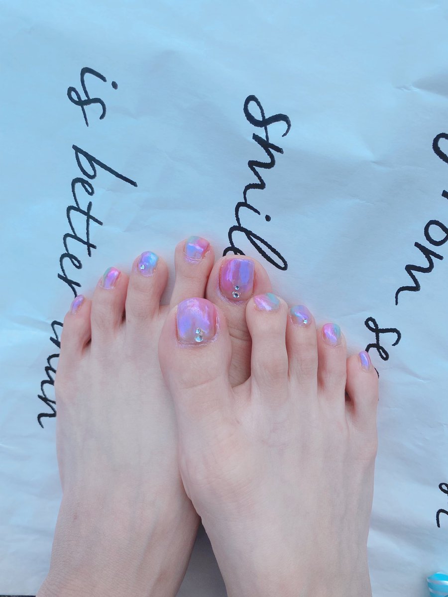 ちゃんこ オーロラネイルかわいい セルフネイル ジェルネイル セルフジェルネイル オーロラネイル 夏 ネイル ニュアンスネイル
