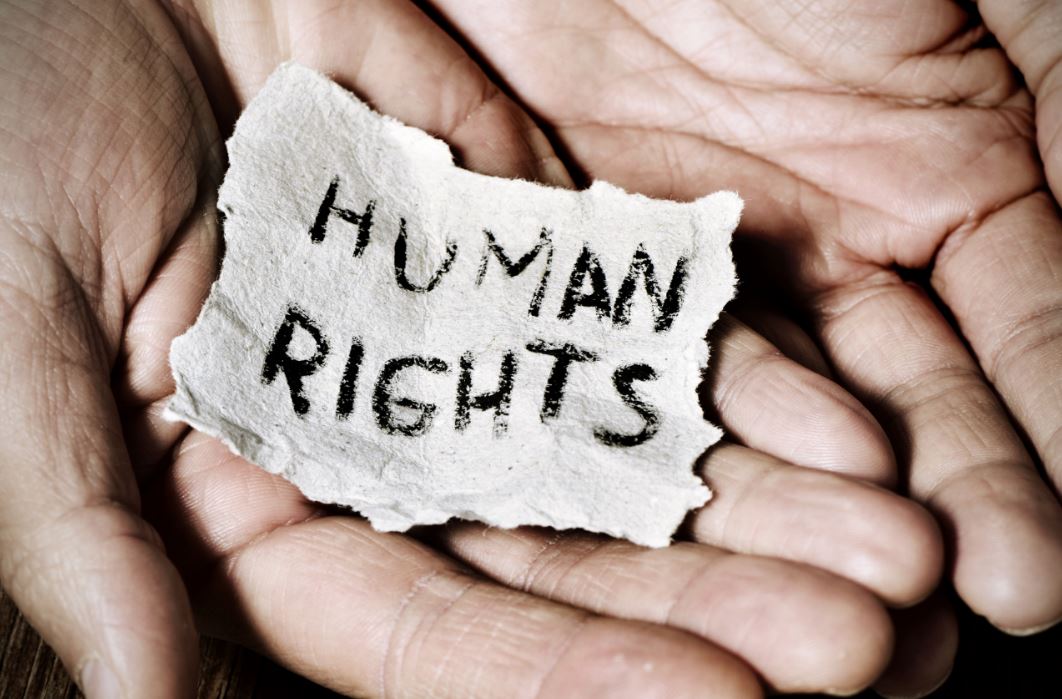 Bringing or defending a human rights challenge? My updates to 'dealing with a human rights challenge - checklist' were published by <a href="/LexisPSL/">Lexis PSL</a> Public Law on 22 July 
lexisnexis.com/uk/lexispsl/pu…