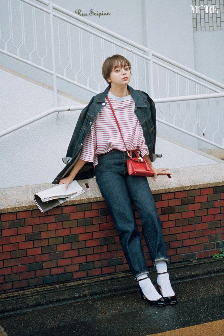 More モア 赤 のアイテムでフレンチシックなおしゃれ上手に リップやバッグなどをあちこちにちりばめて T Co Hn0smp9srl 夏コーデ 岸本セシル T Co Pp432urpor Twitter