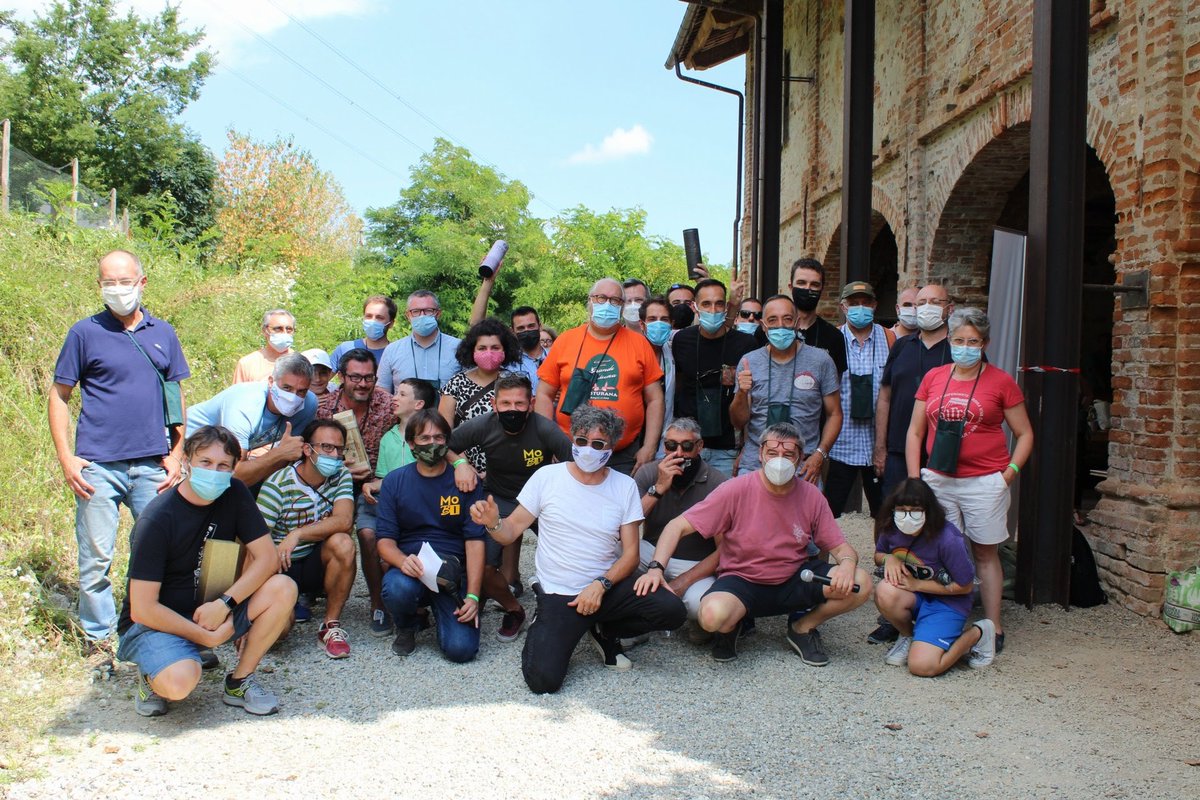 Abbiamo ospitato a Piozzo la ventesima edizione del concorso di homebrewing “Una Birra per l’Estate” 🍺 organizzato da <a href="/MoBI_org/">MoBI</a>.

Come abbiamo festeggiato il ventennale? Lo racconta Lorenzo KUASKA Dabove qui ➡️ hubs.la/H0Tp1x60

#BeviArtigianaleItaliana #IoBevoBaladin