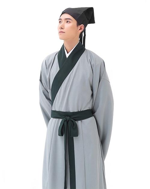 myss132's tweet photo. @dellzzyy You look handsome and glad to see you loving chinese culture. But, I must tell  this is not hanfu. HANFU refers to the costume Han Chinese wore before Qing dynasty. What you wear, 唐装(tang-suit?), actually has no business with Tang dynasty. Hanfu is like: https://t.co/xFDNhdhmnK