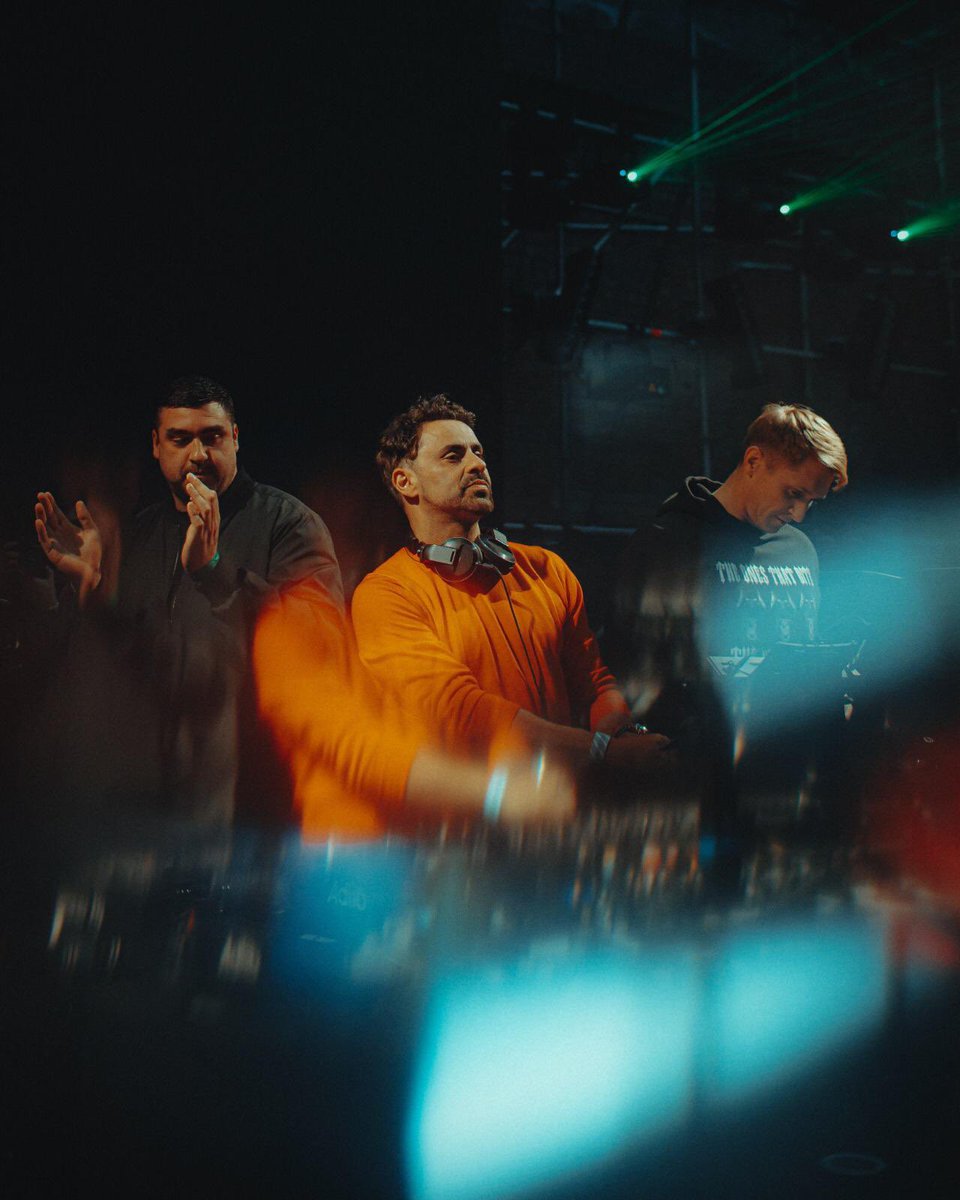 hotsince82's tweet image. Happy to announce a collaboration between 2 of Liverpool &amp;amp; the UK’s most influential house DJ’s on @KneeDeepInSound

Really exciting to see these guys push boundaries within our industry &amp;amp; extra special for me to put the music out on the lablel. Enjoy!

🔊 kdis.lnk.to/YousefCamelPhat