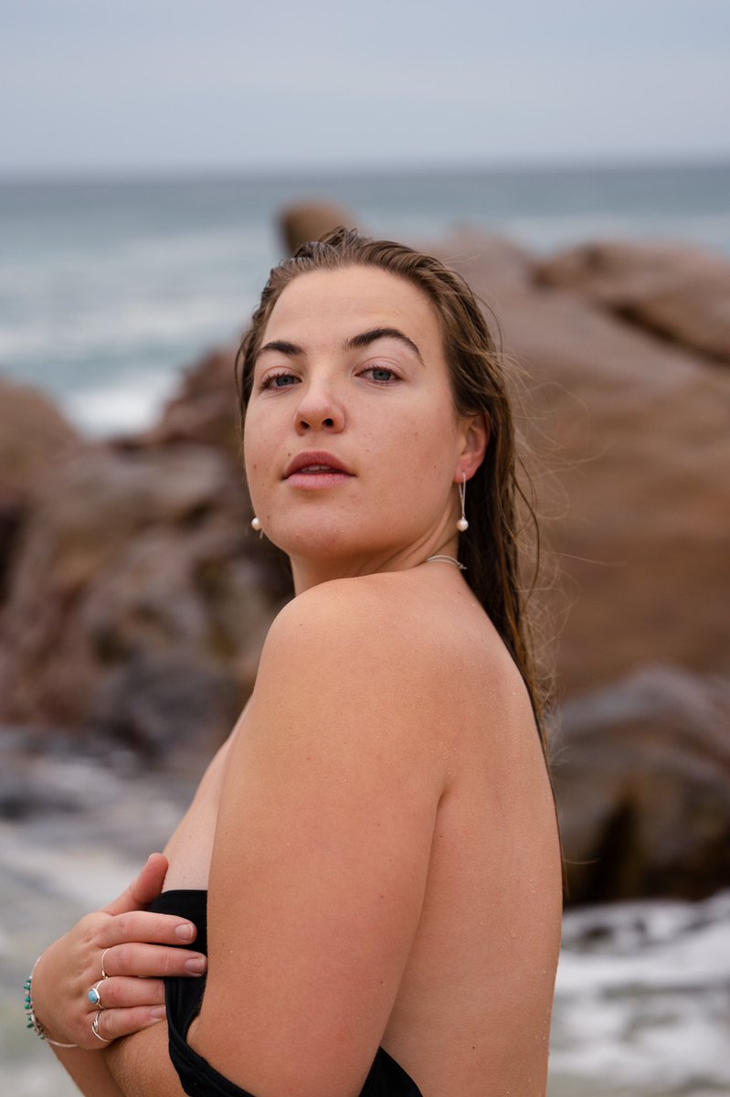 PHOTOGRAPHERS! I want to see your favourite PORTRAITS! mine is below, post yours, and RT! Let’s share this beautiful work together! 🥰⤵️❤️