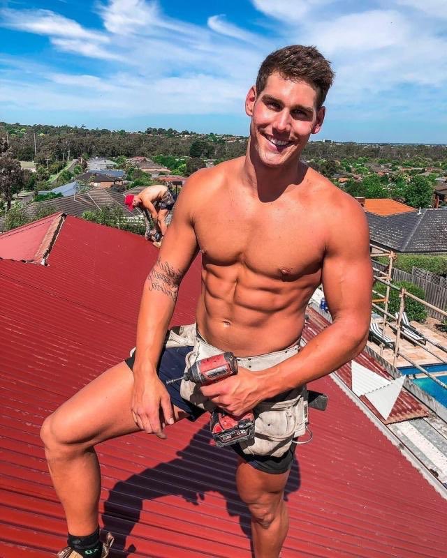 AusDUDES on Twitter: "Roofer Dudes https://t.co/0nbxrjqHI8" / Twitter