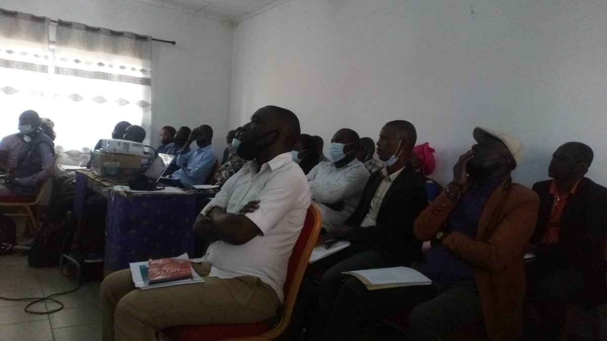 Atelier de sensibilisation sur les enjeux  et défis de la validation de l'Itie Congo auprès des médias de Pointe Noire
Centre Sueco, 30 juillet 2021
Publiez ce que vous payez Congo.