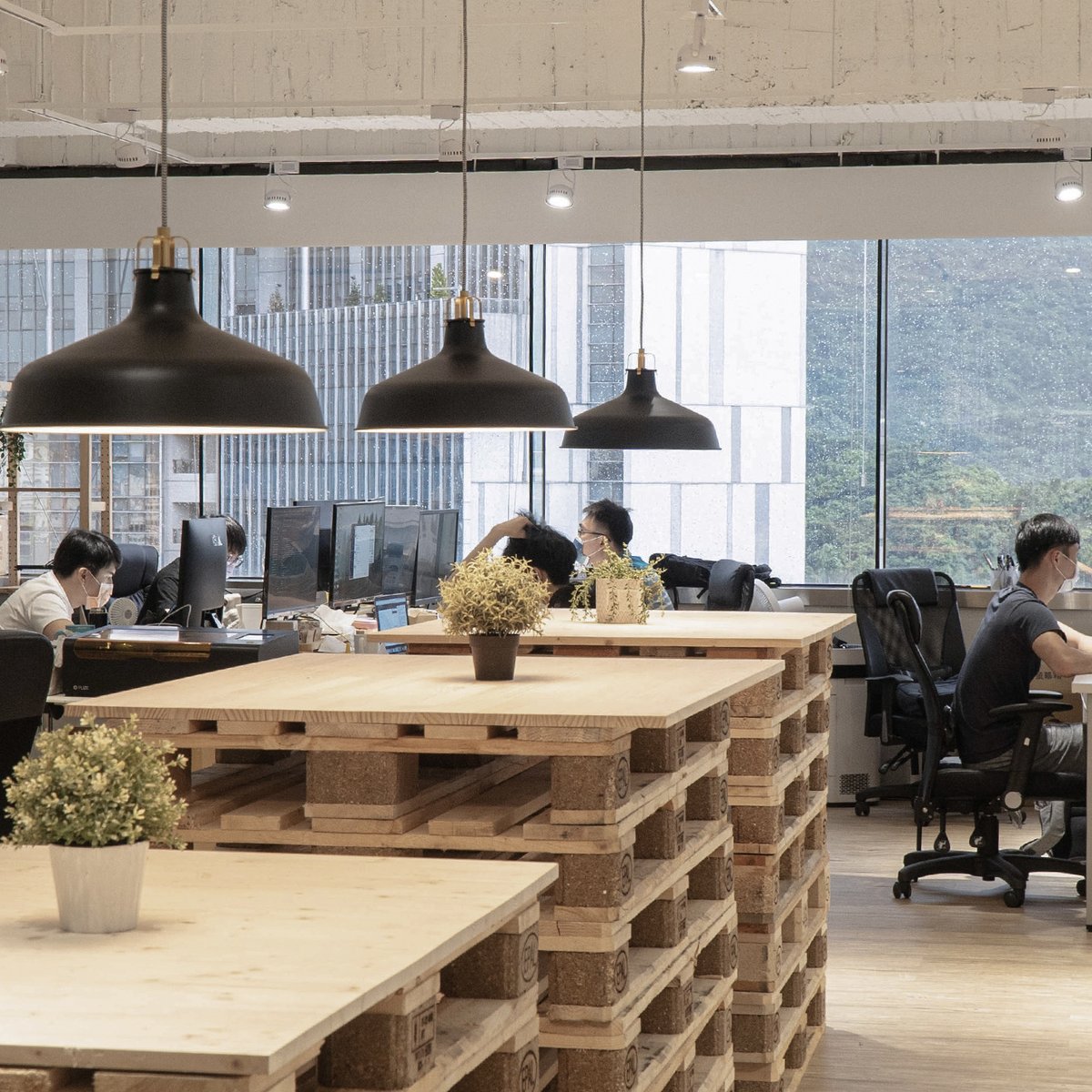 flux3dp's tweet photo. We have moved!

#FLUX Inc. is pleased to announce our Taipei office has moved to a new location. To accommodate the growing business demands, we have moved our office from Nangang to Kunyang.

All FLUXer are welcome to pay a visit!

#BringAnyDesigntoLife #FLUXlaser https://t.co/qrOGaDCRTD