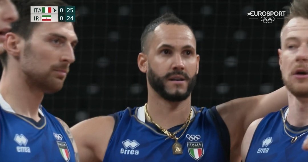 RobChippedEdge's tweet photo. non è che juantorena ha giocato il primo set da dio lui è dio che è diverso 
#GiochiOlimpici #Tokyo2020 #italiairan #volleyball https://t.co/DYVzueiloM