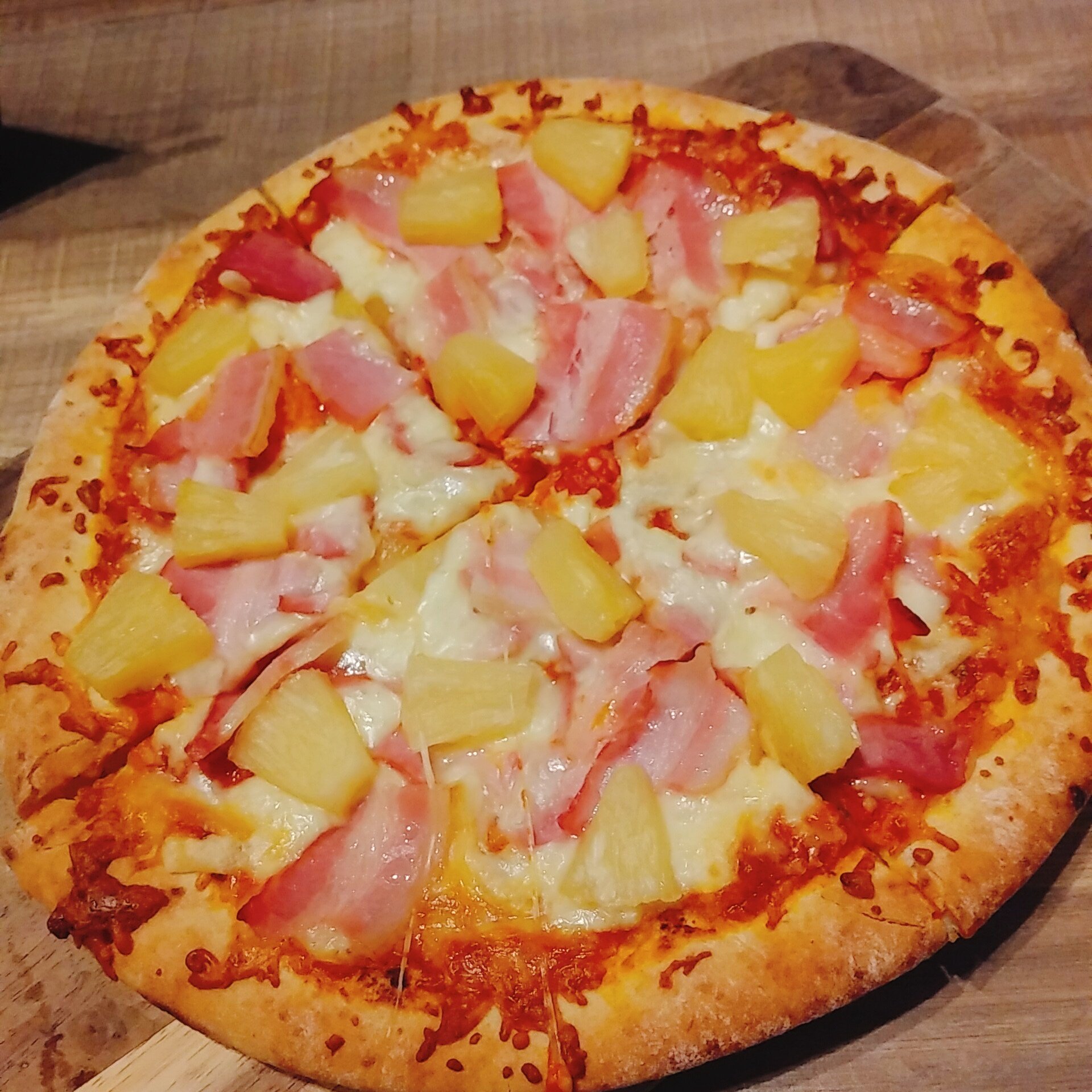 ベーコンとパイナップルのピザ Twitter Search Twitter