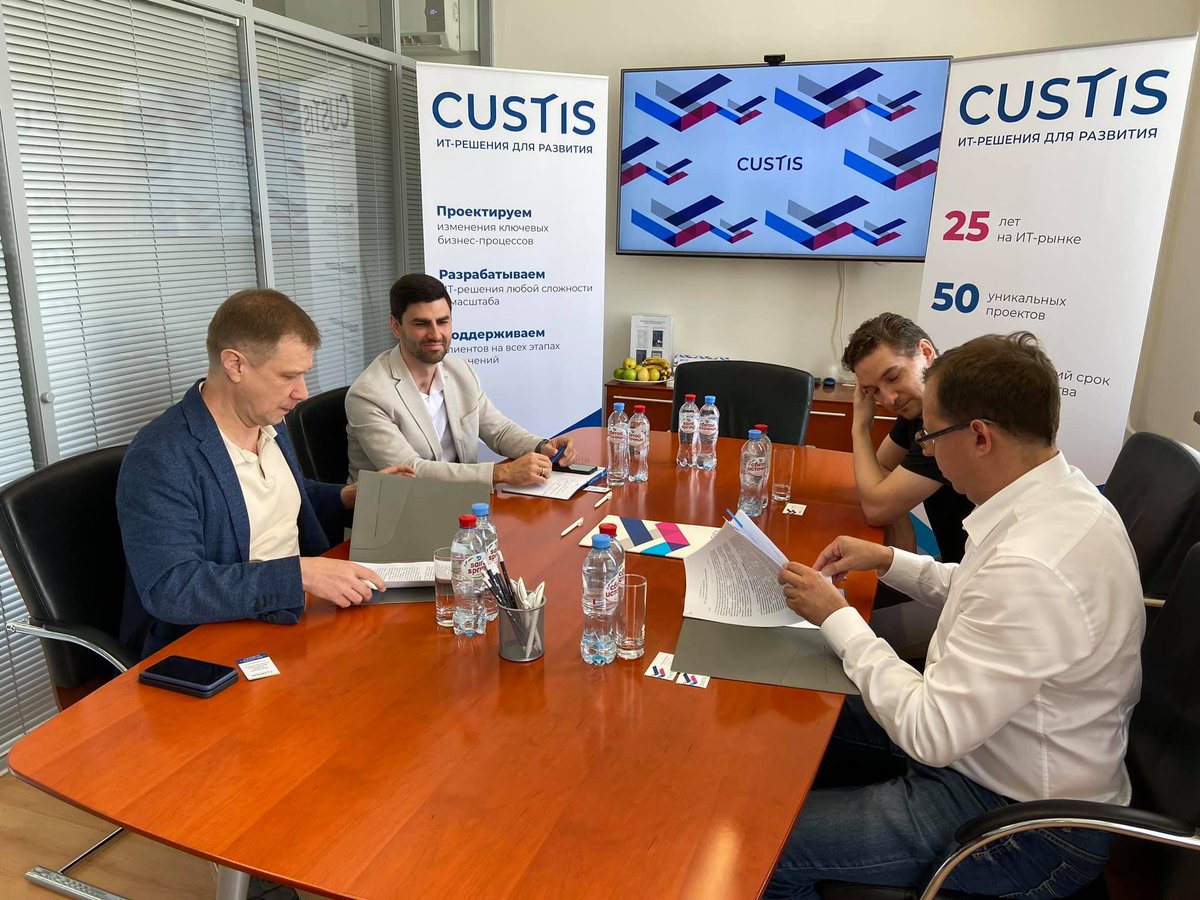 #CUSTIS, ИТ-компания «ТАНДЕМ» и СамГМУ подписали трехстороннее соглашение о создании консорциума в сфере цифрового медицинского образования.

Подробности: samsmu.ru/news/2021/2907…