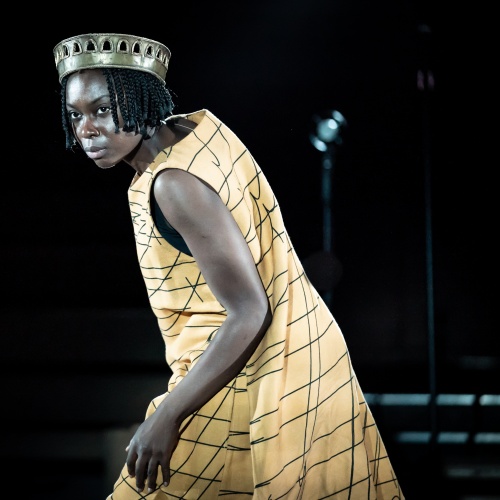 TheatreNewsWeb's tweet image. Theatre-News.com First Look at Changing Destiny production images - #ChangingDestiny #youngvictheatre @youngvictheatre #YV2020 #YoungVic dlvr.it/S4jtFn