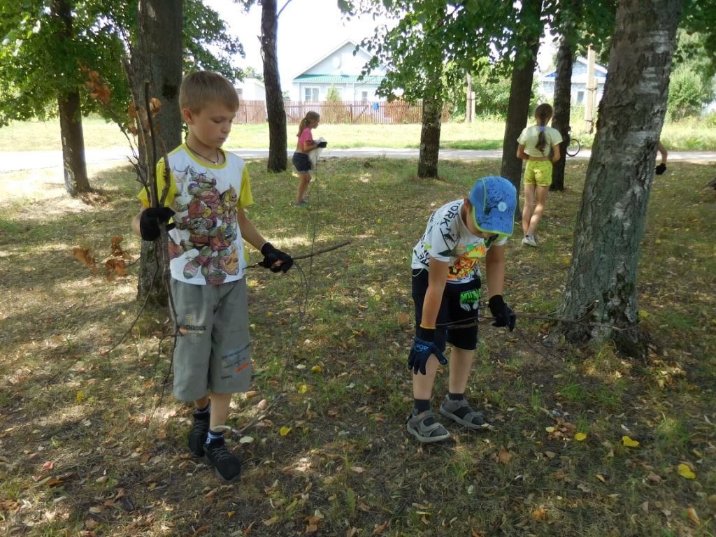 srcnes1's tweet image. #mspno Экологическая акция : «Только вместе, только дружно, помогать природе нужно!».