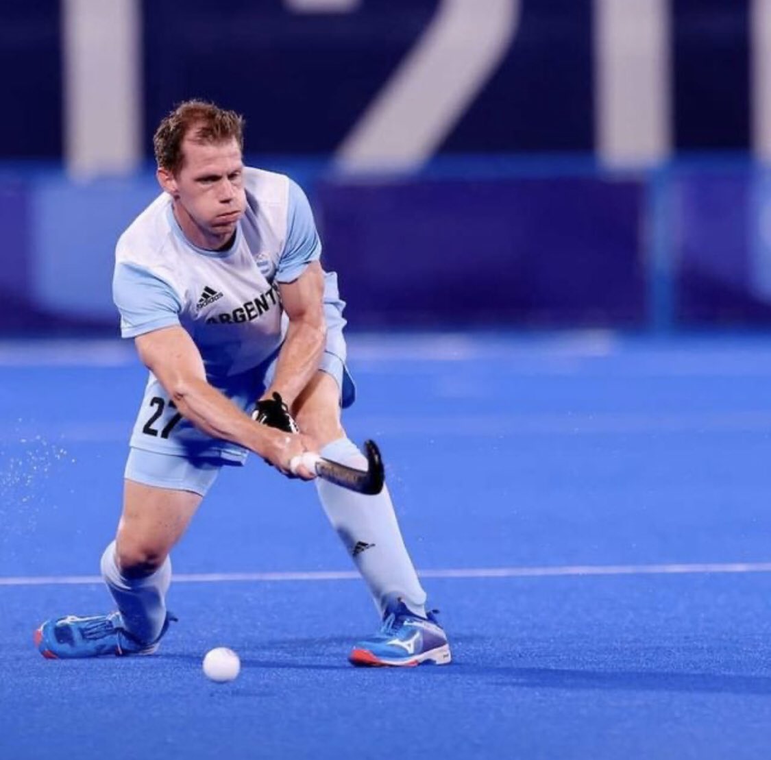 #Tokyo2020 #Hockey <a href="/luquirossi/">Lucas Rossi</a> y Los Leones ya están en cuartos de final, tras golear a Nueva Zelanda por 4 a 1 y finalizar terceros en el grupo 💪🏼🇦🇷 #TeamGPSports
