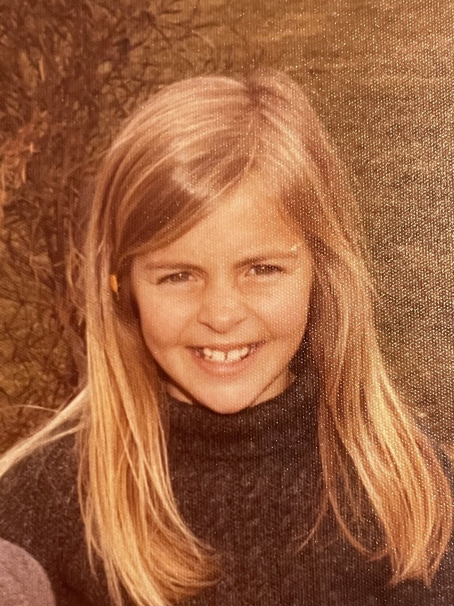 CatherineL_Hill's tweet photo. This is Me at 10. One year ago, state and attorney generals failed to raise the age of criminal responsibility. 10 year olds can still be jailed. We are still calling to #raisetheage #MeAtTen https://t.co/Jy0bIJ5KwV
