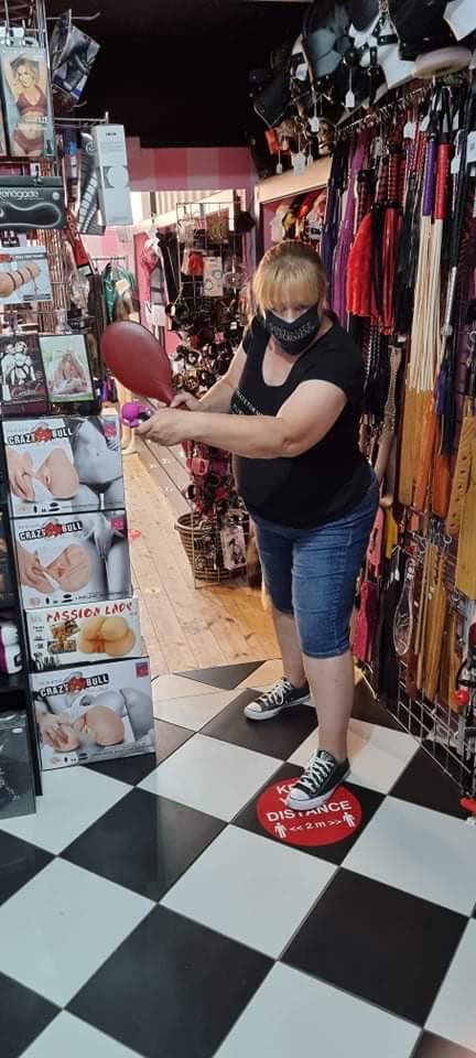 BondageBeast53's tweet photo. Today’s Intimate Torment Olympkink Games Event is Table Tennis waste of a good ball bag but it works well with a round paddle…. #OlympkinkGames #IntimateTorment #SwindonSexShop https://t.co/o31kegl1KT