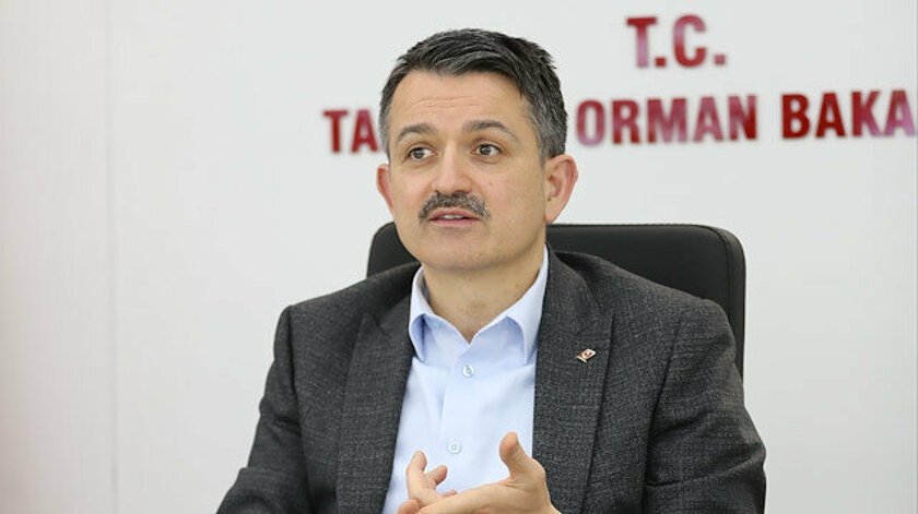 Göreve geleli 3 yıl olupta, 3 yılda 1 tane bile yangın söndürme uçağı alamayan #Pakdemirliistifa