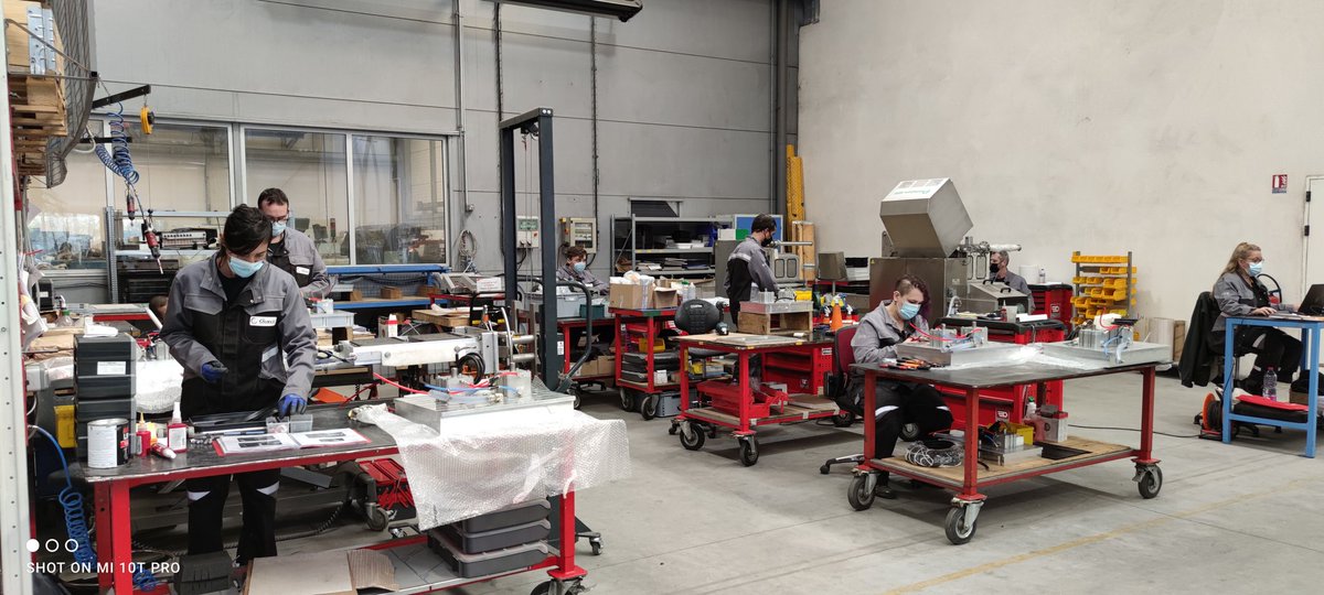 Déplacement officiel | #FranceRelance 
Jean-Yves Le Drian, <a href="/francediplo/">France Diplomatie 🇫🇷🇪🇺</a>, était ce matin dans le #finistere  pour visiter l'entreprise <a href="/GueltCom/">Guelt</a>, lauréat du plan de relance.Le ministre a indiqué à cette occasion son soutien pour une "Bretagne industrielle" .