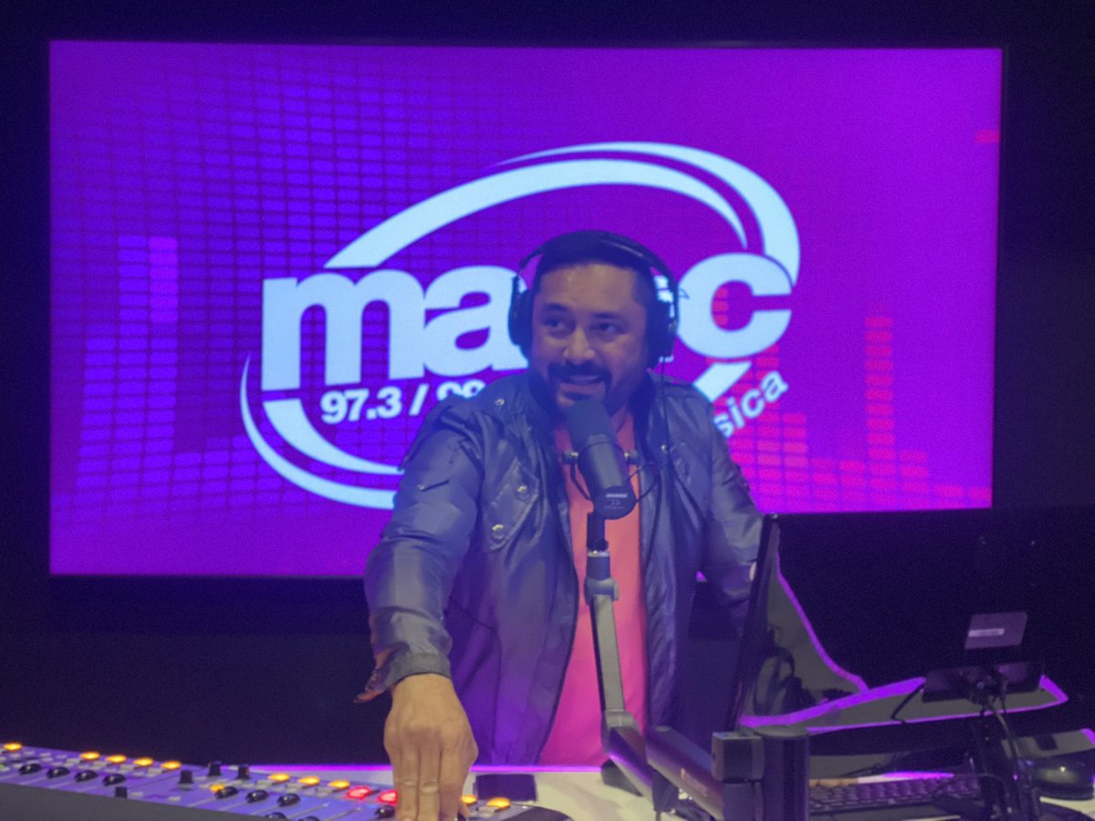 magic973fm's tweet photo. #YosoyMagic @RonyCampospr is BACK! 🎙🎶💜
@magic973fm https://t.co/xrGnSE87vW
