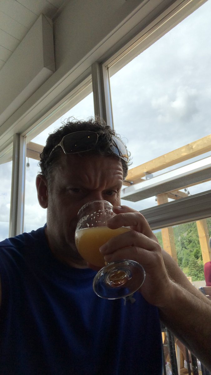 Sipping a #squeezebox at #quidividibrewing #yum