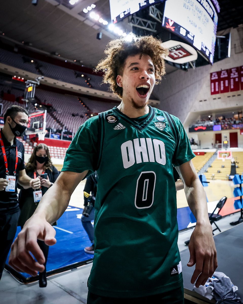 LAClippers's tweet image. Athens, OH ➡️Los Angeles, CA

📸: @OhioMBasketball