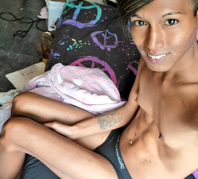 Hugs r like drugs,
I'm totally addicted ???
#TransIsBeautiful #Pride #LGBTQ https://t.co/3YXCctSVdl