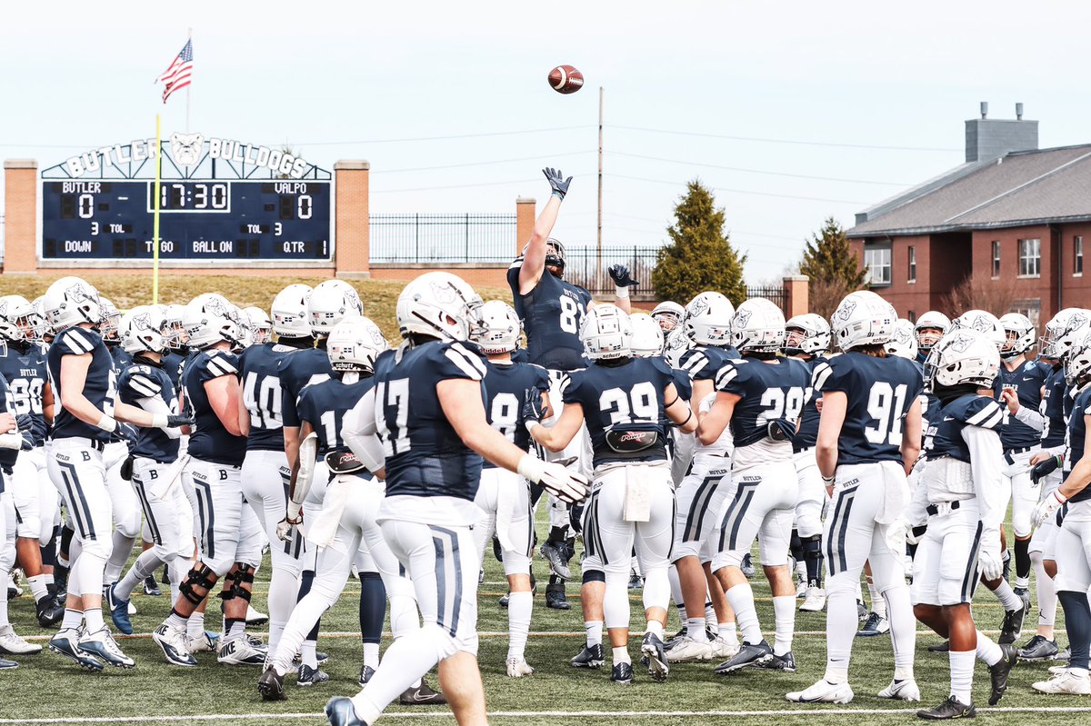 After a great call with <a href="/CoachPlum_/">Logan Plumley</a> I have received an offer from Butler University! <a href="/CoachCoad/">BJ Coad</a> <a href="/coachvoris/">Jeff Voris</a>
