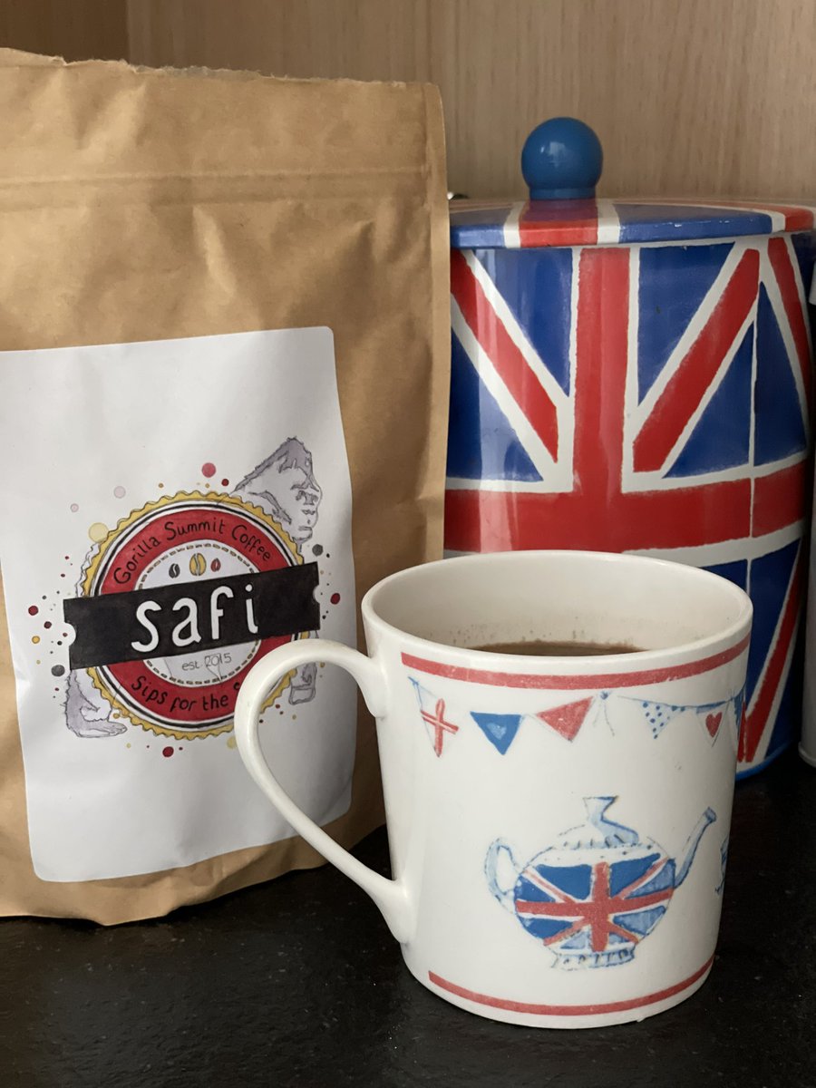 FelstedSafi's tweet photo. The weather in Blighty 🇬🇧 is miserable - so what better way to enjoy watching #TeamGB @BBCOlympics #Tokyo2020 with @safi_coffee ??? I know I am https://t.co/TbW95oTNGG