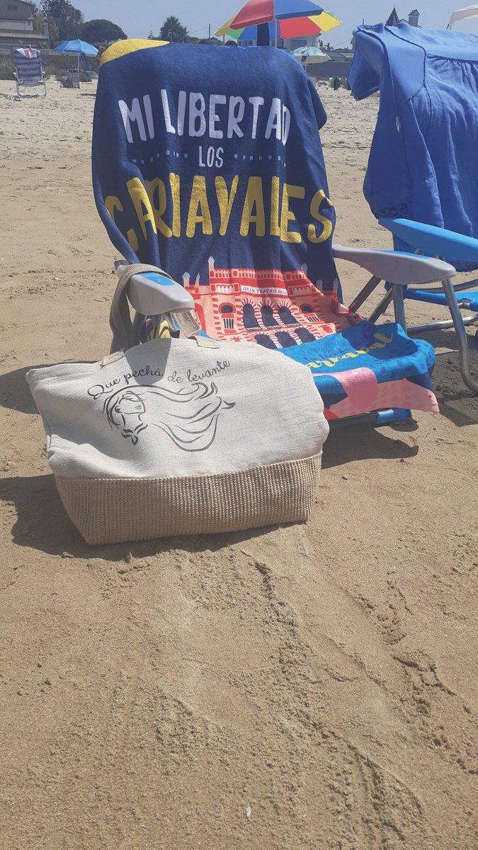 martagmera's tweet photo. Buscarme en el paraíso y bien equipada @CarnavalTienda @ShopSrta @Piru_Aj @SanctiPetri https://t.co/Y0blzTGGyC