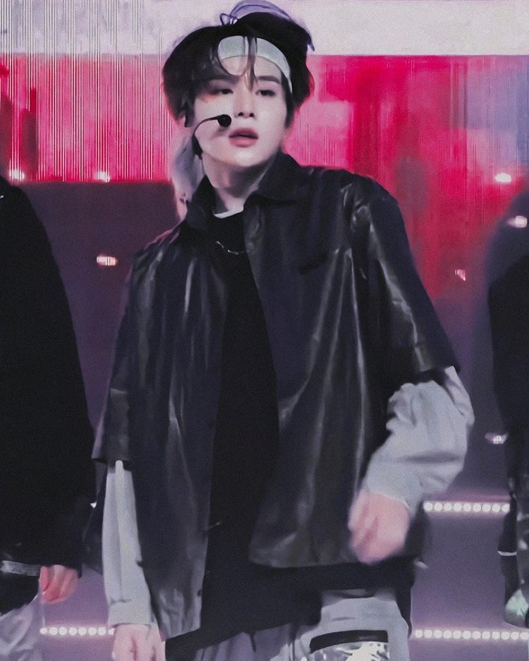 hourlyjungwoo's tweet photo. #JUNGWOO #정우 #NCT정우 
[@NCTsmtown_127] https://t.co/FA3qbqn69Q