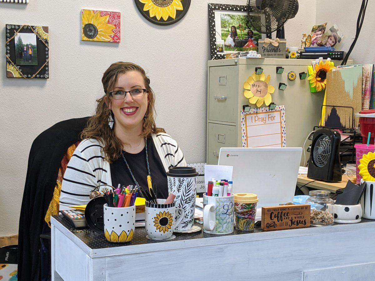 LCASlidell's tweet photo. T-minus 7 days until we see all of our friends again! Our teachers and staff are preparing their classrooms and hearts this week for your children. 

We are currently accepting new students. Spots filling quickly!Apply here: https://t.co/fEFhnZujC6 https://t.co/rbaoMf9cuU