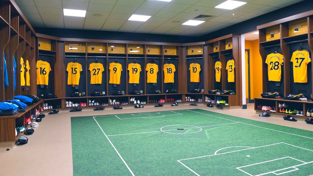 CoachesVoice's tweet photo. Nuno Espírito Santo has installed a tactical layout on the floor of the Tottenham changing room, just like he did at Wolves... 🧐
#THFC • #WWFC https://t.co/60TwD4VCyC