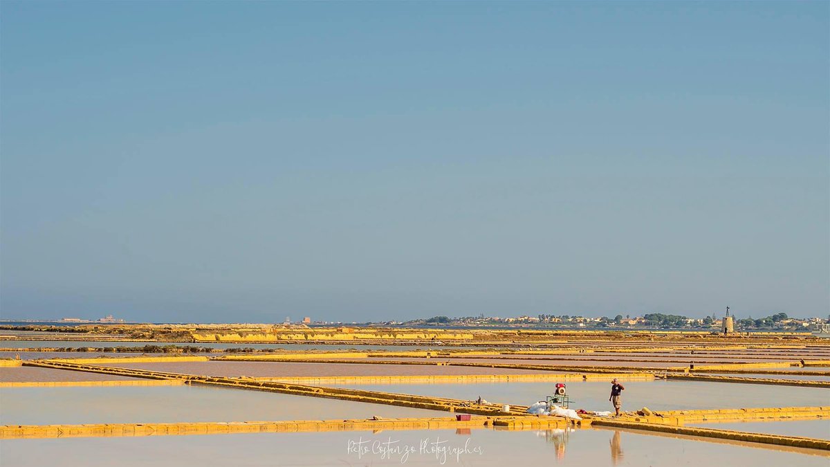 Pkostanzo's tweet photo. Back to Mozia after years following the ancient Phoeniciqn salt road #salt #saltroad #saltmarshes #mozia #mothia #sicily #street #landscapephotography https://t.co/ot2Ryy5kMG