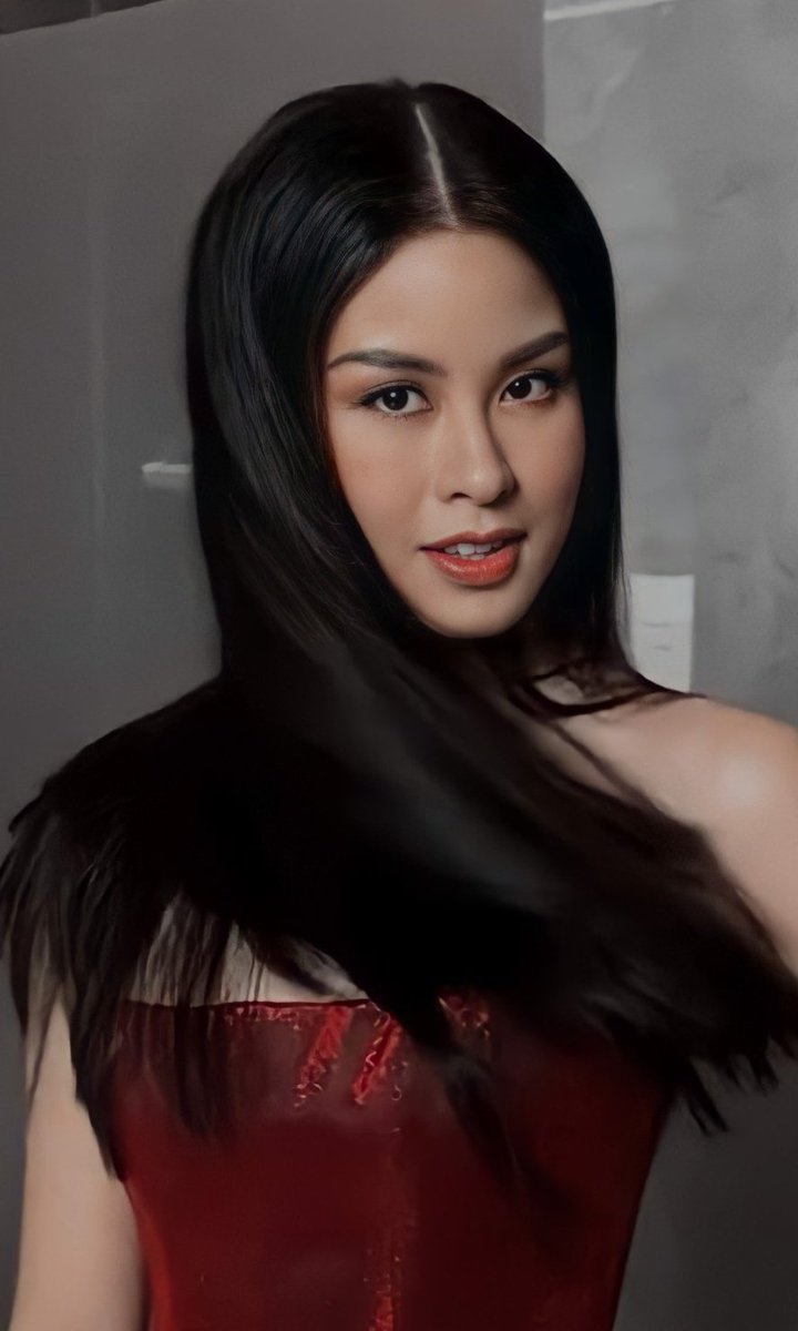 aylah_1122's tweet photo. I've known you as raw , delicate, and adorable young lady. And I am so happy to witness how you bloom into a gorgeous, fierce, and phenomenal woman.
KIRSTEN DANIELLE DELAVIN
#MissUniversePhilippines2021
#KissesDelavin 
#Kissables
@KissesDelavin https://t.co/3iXpVtZC6D
