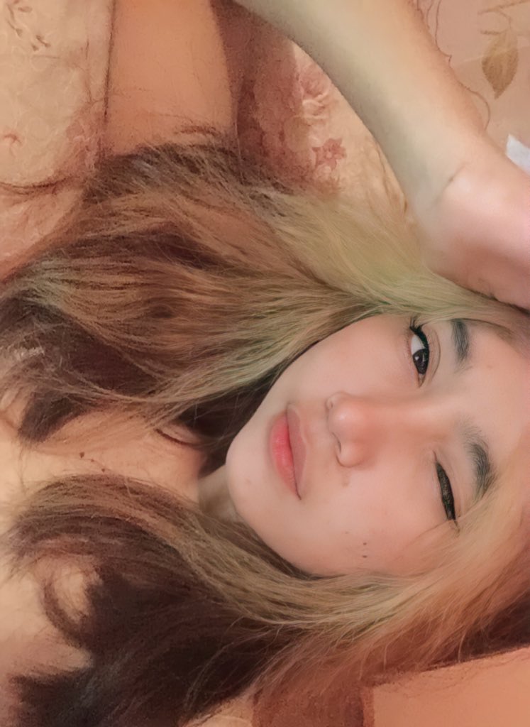 http_tintin's tweet photo. little tipsy https://t.co/y9QySCxcIS