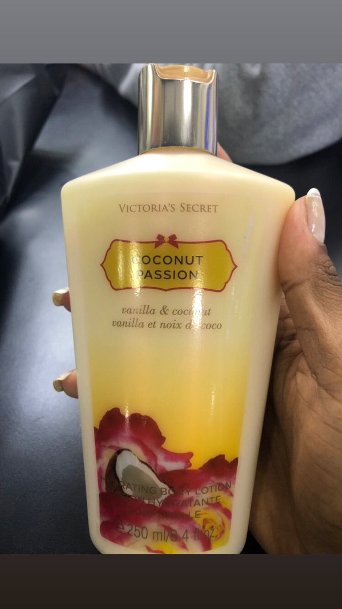 Traje_Importado's tweet photo. cremes victoria’s secret 

importado 
originais 
lacrados 

#victoriassecret #importado #cremehidratante #SantaCatarina https://t.co/PQBUYd2SGf