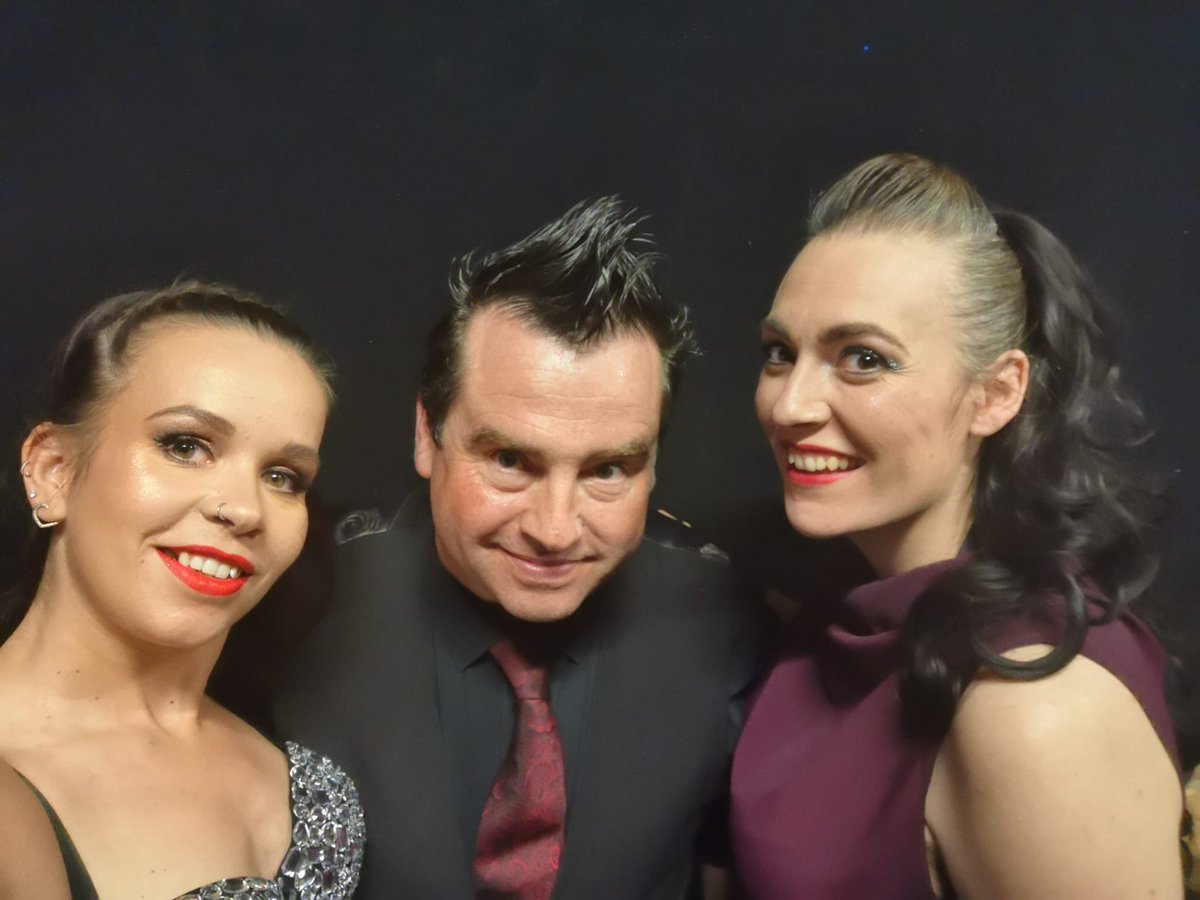 amethyst_magic_'s tweet photo. 🪄 Summer Season has officially started for us this week 🪄

It’s been a very very busy week but so wonderful to be back on stage doing what we love 💕 

#magic #illusion #amethystmagic #magicact #showtime #ontour #summer https://t.co/TouK8GhAVc