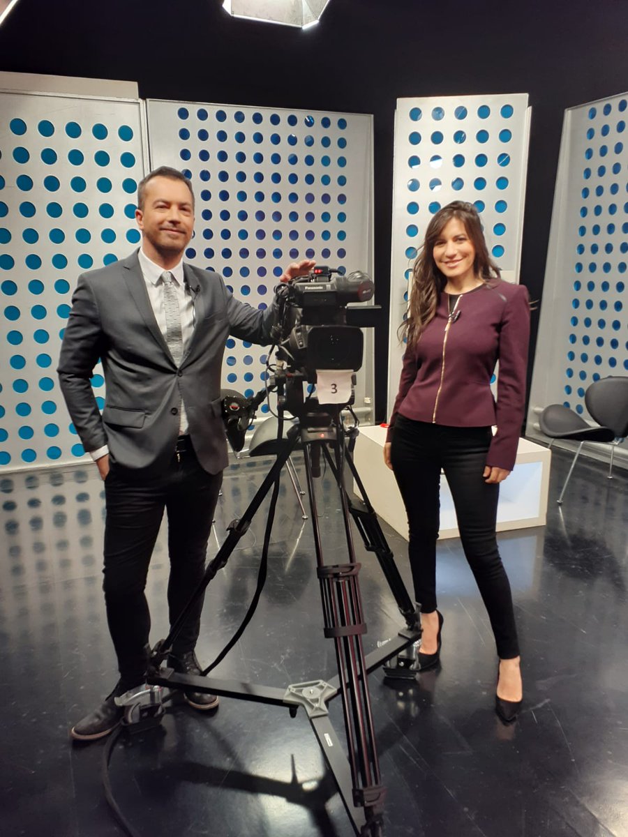 📹🎥HOY!!!
#SomosNoticias 
📺📲Tu noticiero del #AMBA
📌📌A partir de las 13, por el canal 7 de <a href="/SomosSurOk/">Somos Sur</a> 
@CableFibertel 
@FlowContenidos 
<a href="/cecydominguezok/">Cecy Domínguez</a> <a href="/claudiorobinok/">Claudio Robín</a> 
#Noticias #NEWS #television #informacion #Municipios #periodismo #periodistas