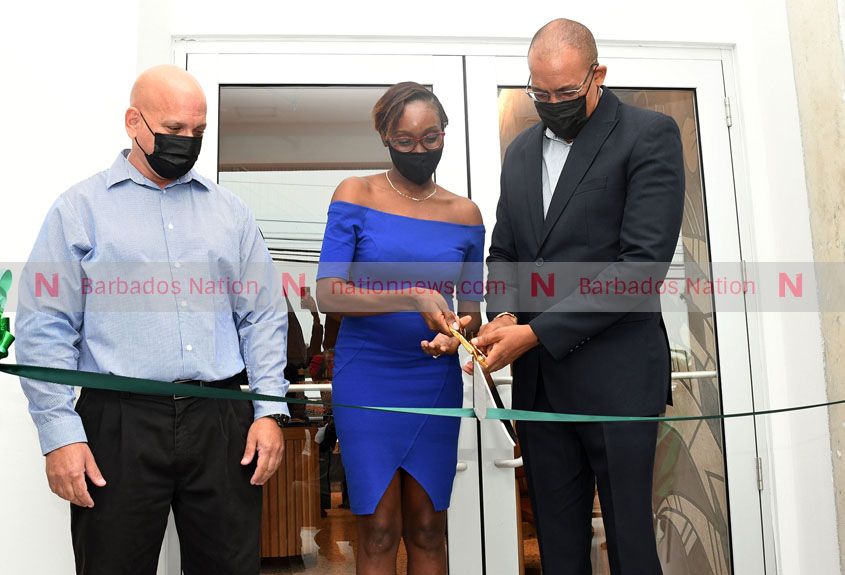 Symmonds: Starbucks a good sign buff.ly/2VimKSm  #MeAndMyNation #YourNewsYourTimeYourWay #TheSourceMatters #NationBarbados #Barbados #BarbadosNews #StarbucksBarbados