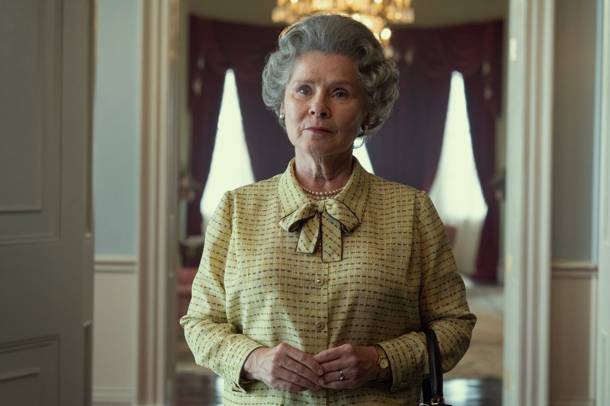 TheCrownNetflix's tweet image. An early glimpse of our new Queen Elizabeth II, Imelda Staunton.