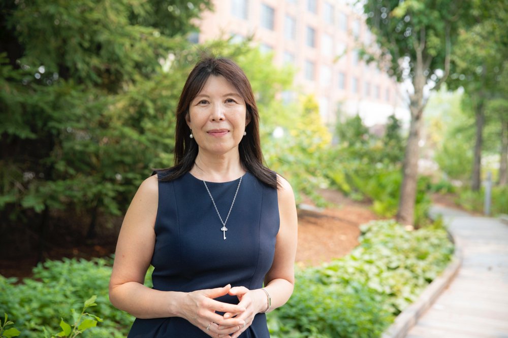 Harvard Magazine tweet media