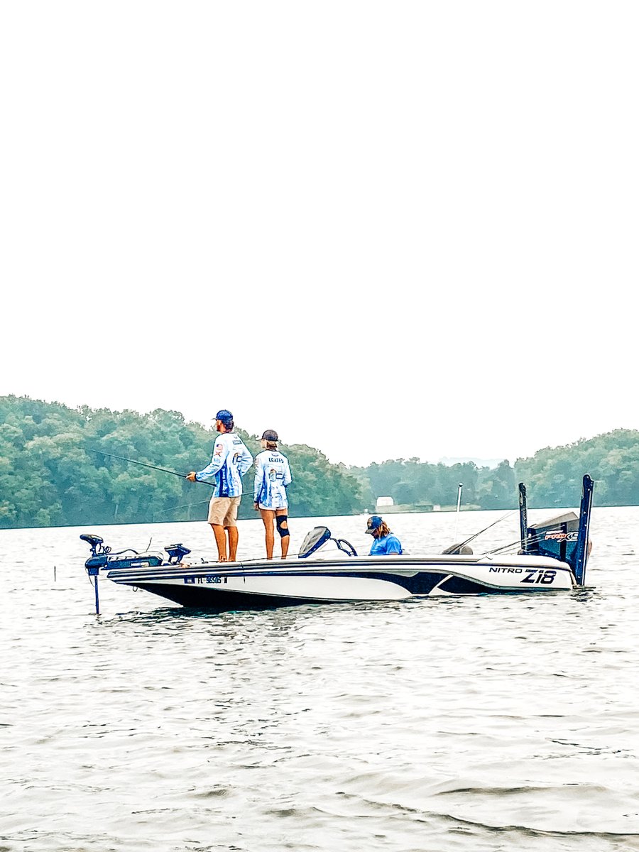 #FISHFRIDAY <a href="/CricketCoates/">Cricket Coates</a> is showing off her angling skills at the 2021 <a href="/MossyOak/">Mossy Oak</a> Fishing @Bassmaster High School National Championship presented by <a href="/Academy/">Academy Sports + Outdoors</a> Sports + Outdoors! #CatchEmUpCricket