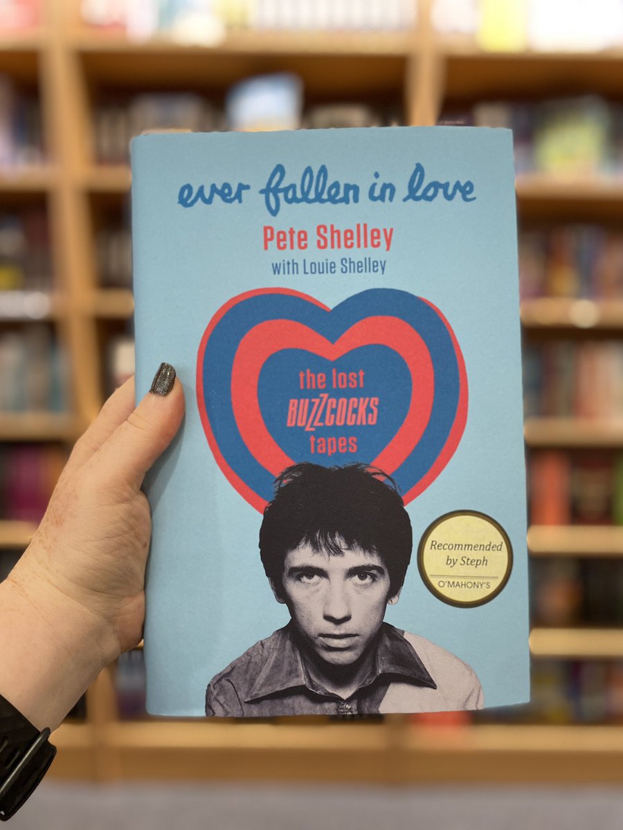 OMahonysBooks's tweet photo. #RecommendedBySteph in our #MusicBooks section is #EverFallInLove the Lost #Buzzcocks Tapes by #PeteShelley and #LouieShelley available in store and online 
 
#Booksellers #IndieBookshops #LoveBooks #HappyReading https://t.co/EfD6dZwYyQ
