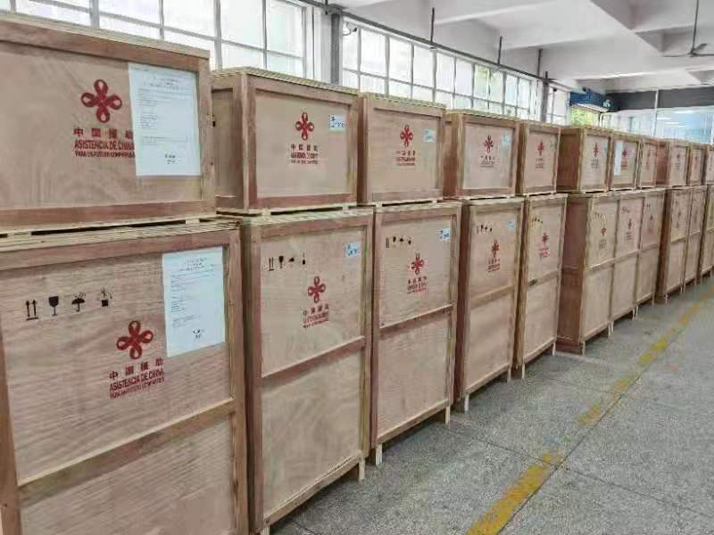 yiwen_zh's tweet photo. Están a punto de llegar a la Habana los donativos de ventiladores desde China. Nuestra solidadridad como siempre con el pueblo cubano. https://t.co/oqoGAGIZ12