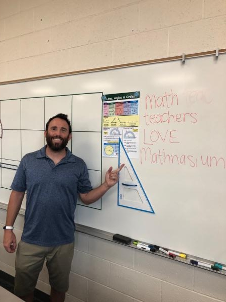 MathnasiumCAL's tweet image. Learn why Mr. Gillmore 👨 (junior high public math teacher) openly recommends Mathnasium to his students. 👀 mathnasium.com/californiamd/n…