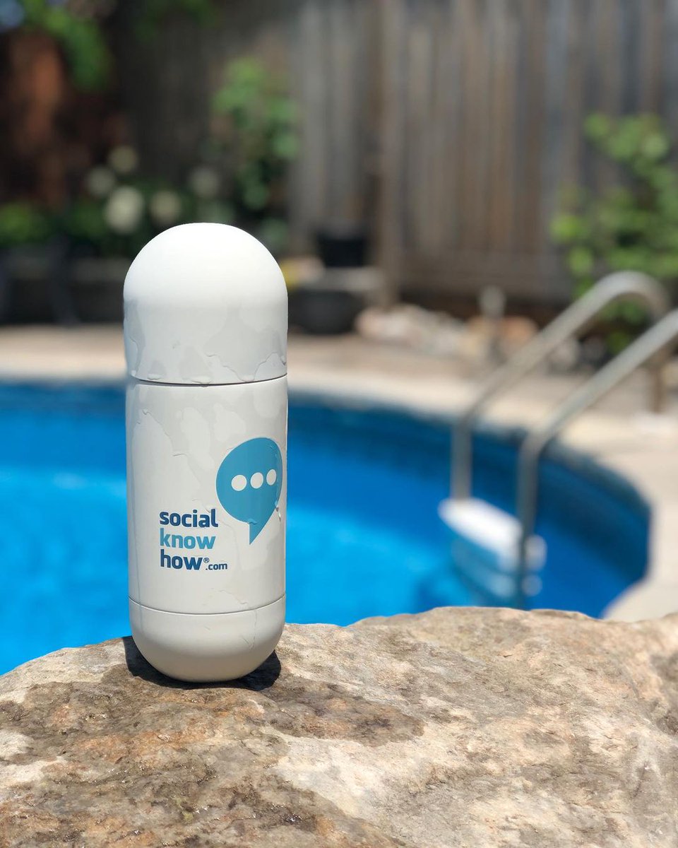 socialknowhow's tweet photo. #FlashbackFriday: "Keep cool by the pool and stay social! #socialknowhow #poolday #summer"
Two years later, we are still absolutely in love with our branded water bottles from @whiteboardstudio 😍 https://t.co/vBl2cHfalw