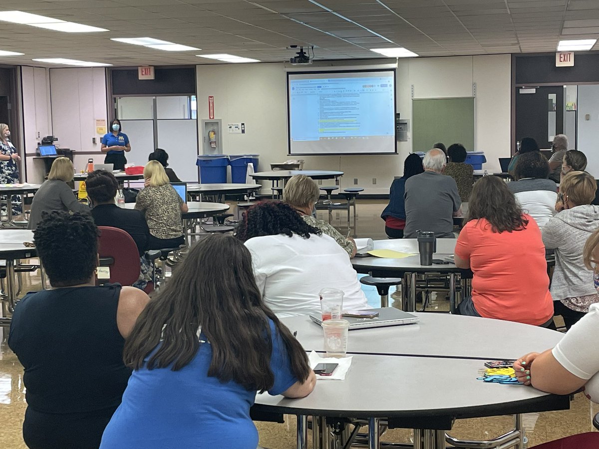 Principal Parham &amp; AP Heckard are setting the tone for a great school year. <a href="/PMiller114/">IPS Paul Miller 114</a> staff is hearing about the expectations and how to implement with intention. Looking forward to a strong start! #StartStrongIPS #RebuildStronger <a href="/DrNHenderson/">Nathalie M Henderson, PhD</a> <a href="/AleesiaLJohnson/">Dr. Aleesia Johnson</a>