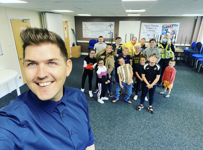 Chris had a great time running a TikTok safety &amp; fun workshop for Townhill Summer Club. Massive thanks to Laura Melville &amp; local PCSO Kirsty. The kids loved it and we made what felt like a million videos 🤪 
#internetsafety #socialmediafun <a href="/normsbury/">Normsbury Marketing</a>