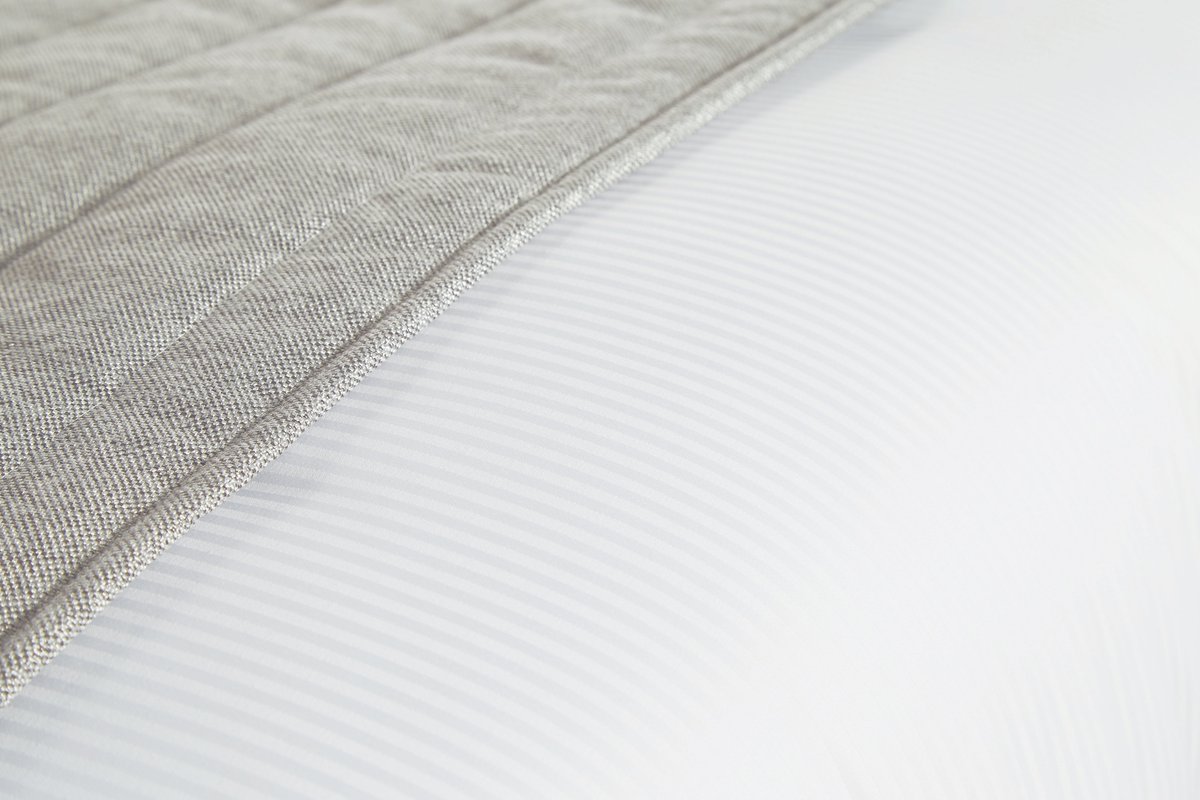 SherryTextiles's tweet photo. Create a tailored, sleek look with Georgia, our 4mm micro stripe. 250 thread count, cotton rich percale bedlinen designed to create a touch of luxury for your guests.
https://t.co/pvkl73dw8B
#5star #luxury #stripe #sherrytextiles https://t.co/7Pfc95oSWO
