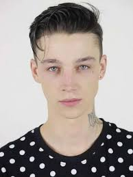 merlinpapin3's tweet photo. On souhaite un Bon Anniversaire au Bad Boy anglais #AshStymest qui a 30 ans 'ex de Lily Rose Depp , mannequin , Chanteur et acteur dans Sex Doll de  Sylvie Verheyde.

@Jouxplane83 @FredOL69007 https://t.co/XYepJFR78b